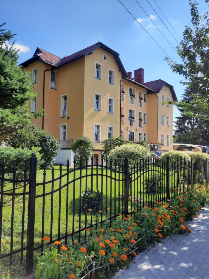 クドヴァ・ズドゥルイ Osrodek Wypoczynkowy Buenos Aires Bed & Breakfast エクステリア 写真